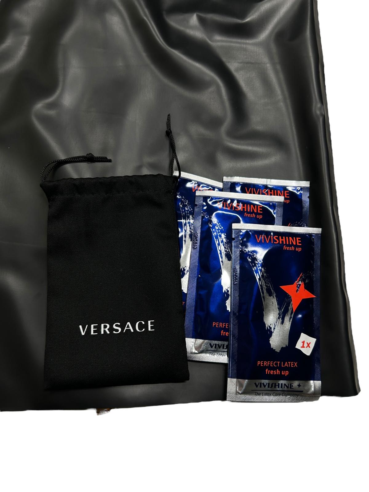 VERSACE Latex Black Knee Length Fitted Skirt Hip Strap Size 40 NEW RRP 1580