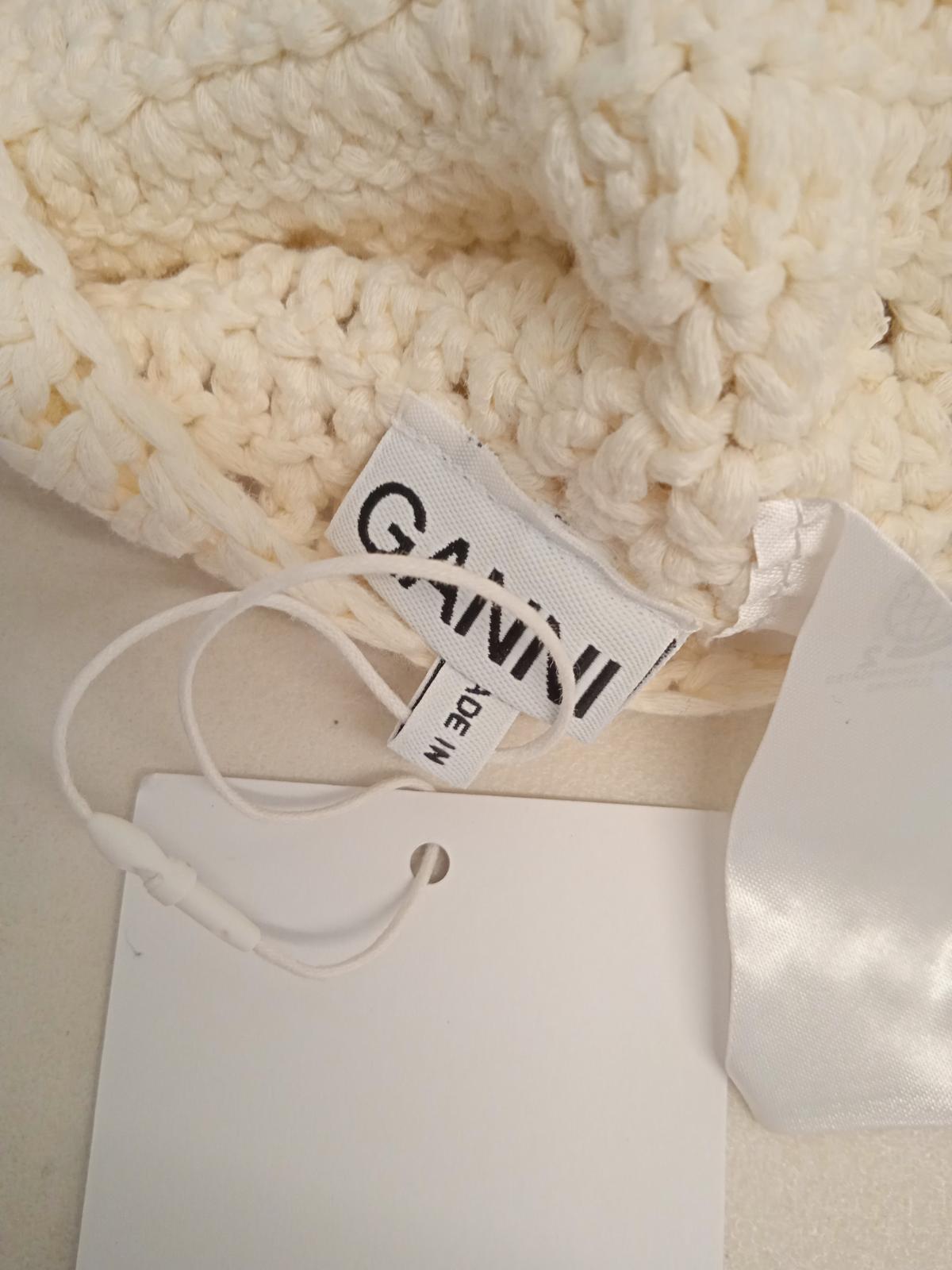 GANNI Crochet Beret A3485 Embellished Cotton Knit 135 Egret White OS NEW RRP75