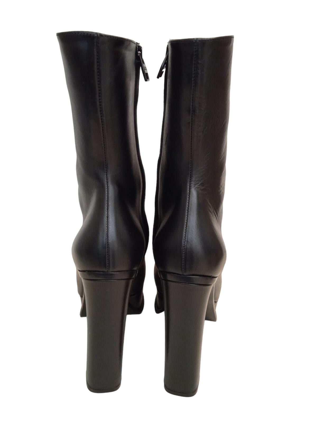 ALEXANDER MCQUEEN Platform Boots Leather Zip Heeled Black EU41 UK8 NEW RRP950