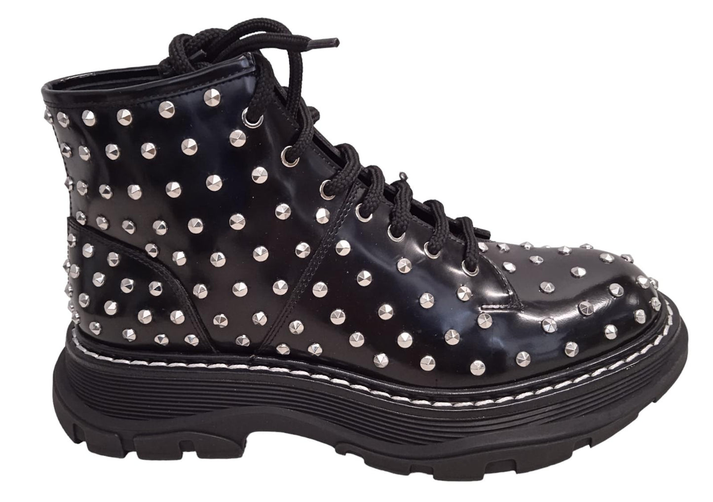 ALEXANDER MCQUEEN Tread Spike Boots Leather Studded Black EU39 UK6 NEW RRP820