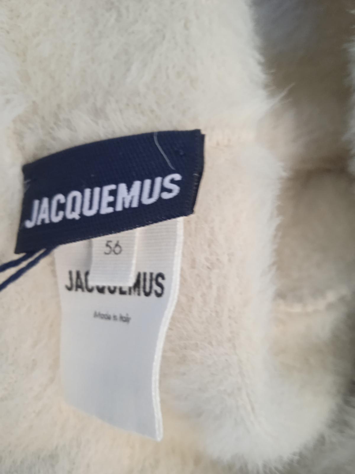 JACQUEMUS Le Bob Neve Hat Faux Fur Bucket Ladies Off White 56/XS NEW RRP185