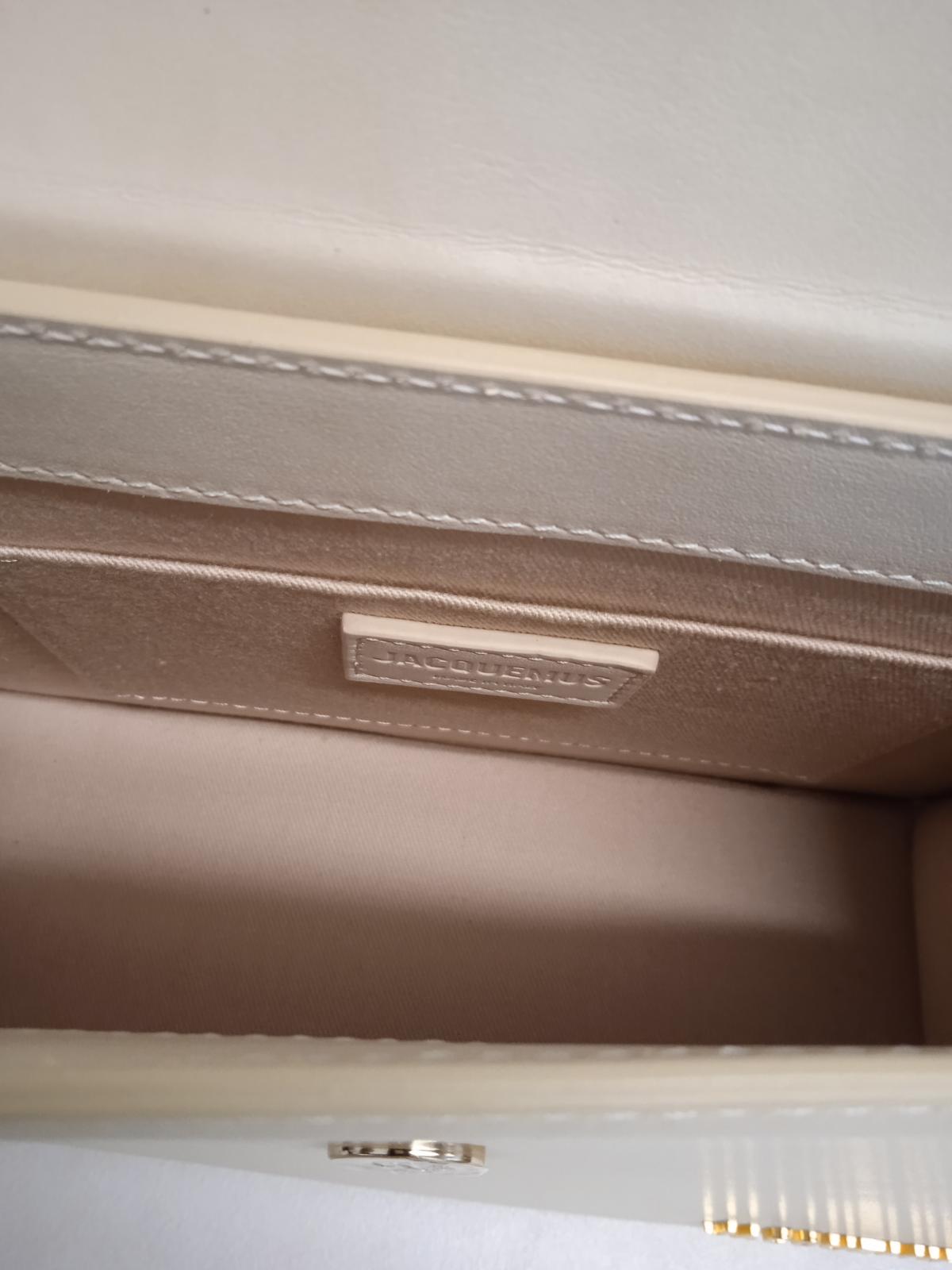 JACQUEMUS Le Grand Chiquito Bag Leather Strap Top Handle Ivory OS NEW RRP625