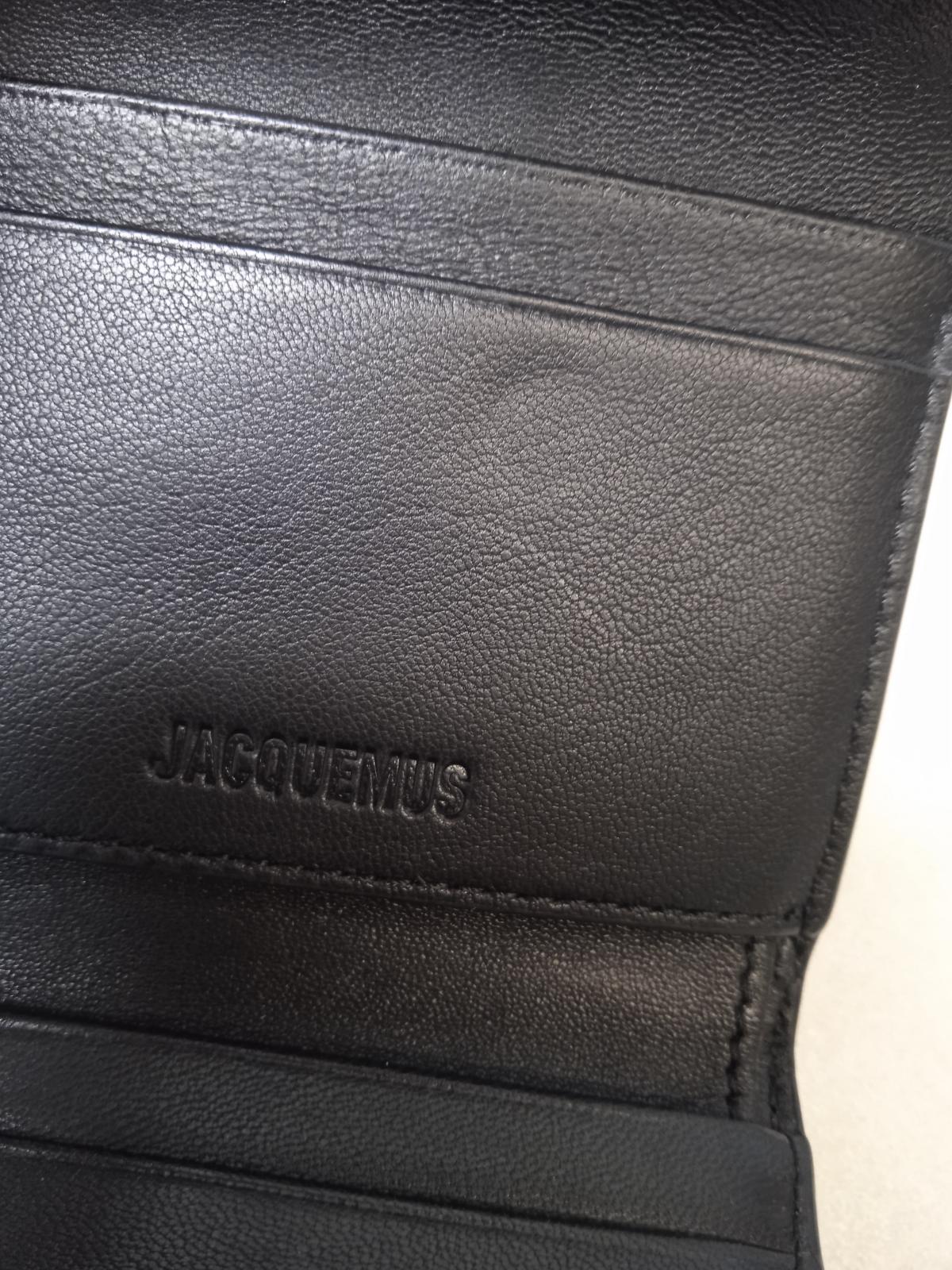 JACQUEMUS Le Compact Bambino Wallet Leather Trifold Flap Black OS NEW RRP275