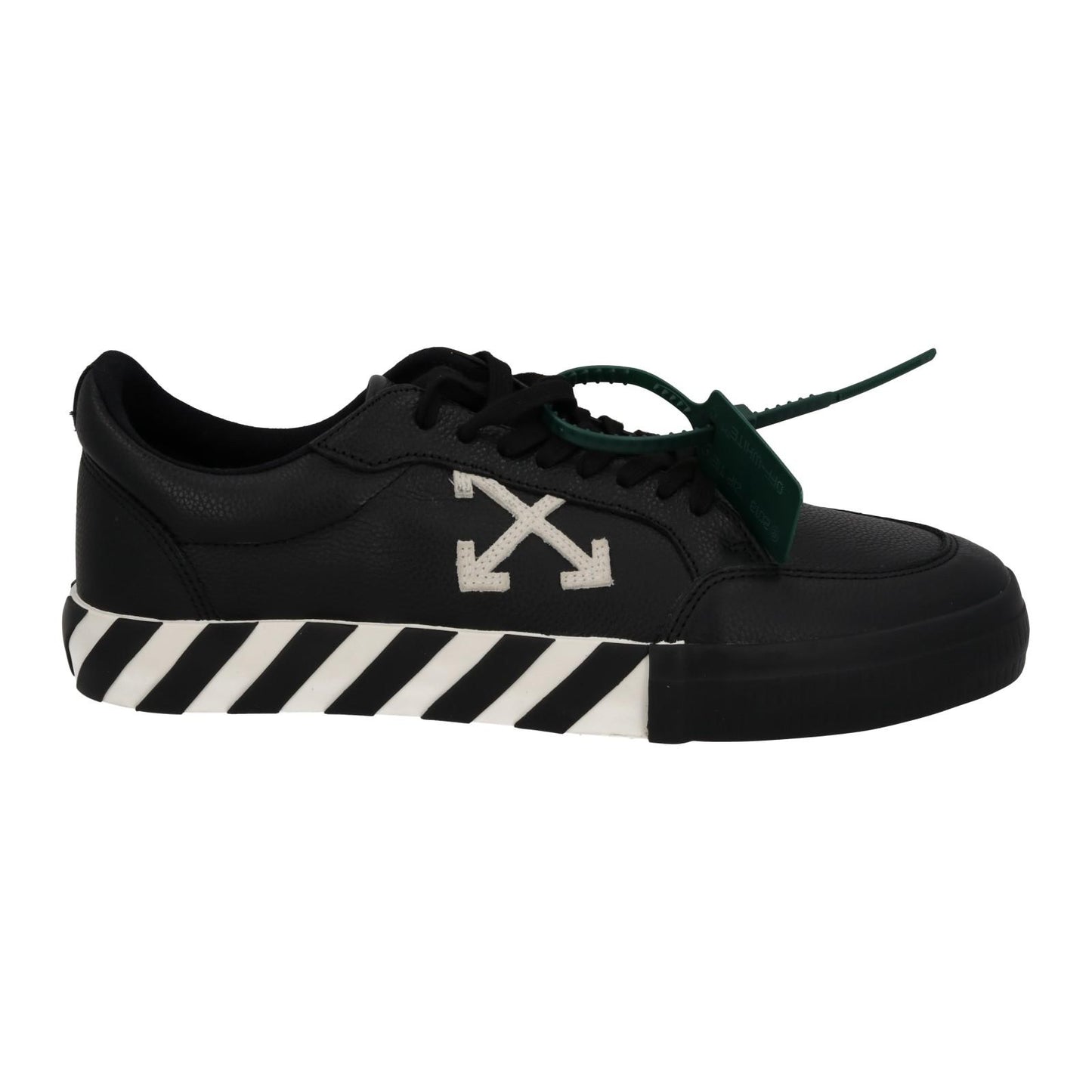 OFF WHITE Trainers Low Vulcanized Lace Up Black White Leather UK10 NEW RRP365
