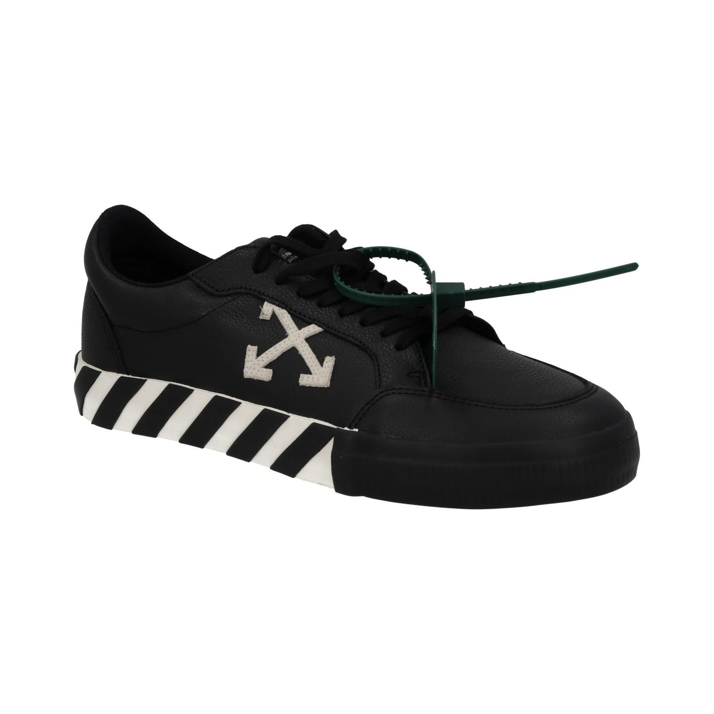 OFF WHITE Trainers Low Vulcanized Lace Up Black White Leather UK10 NEW RRP365