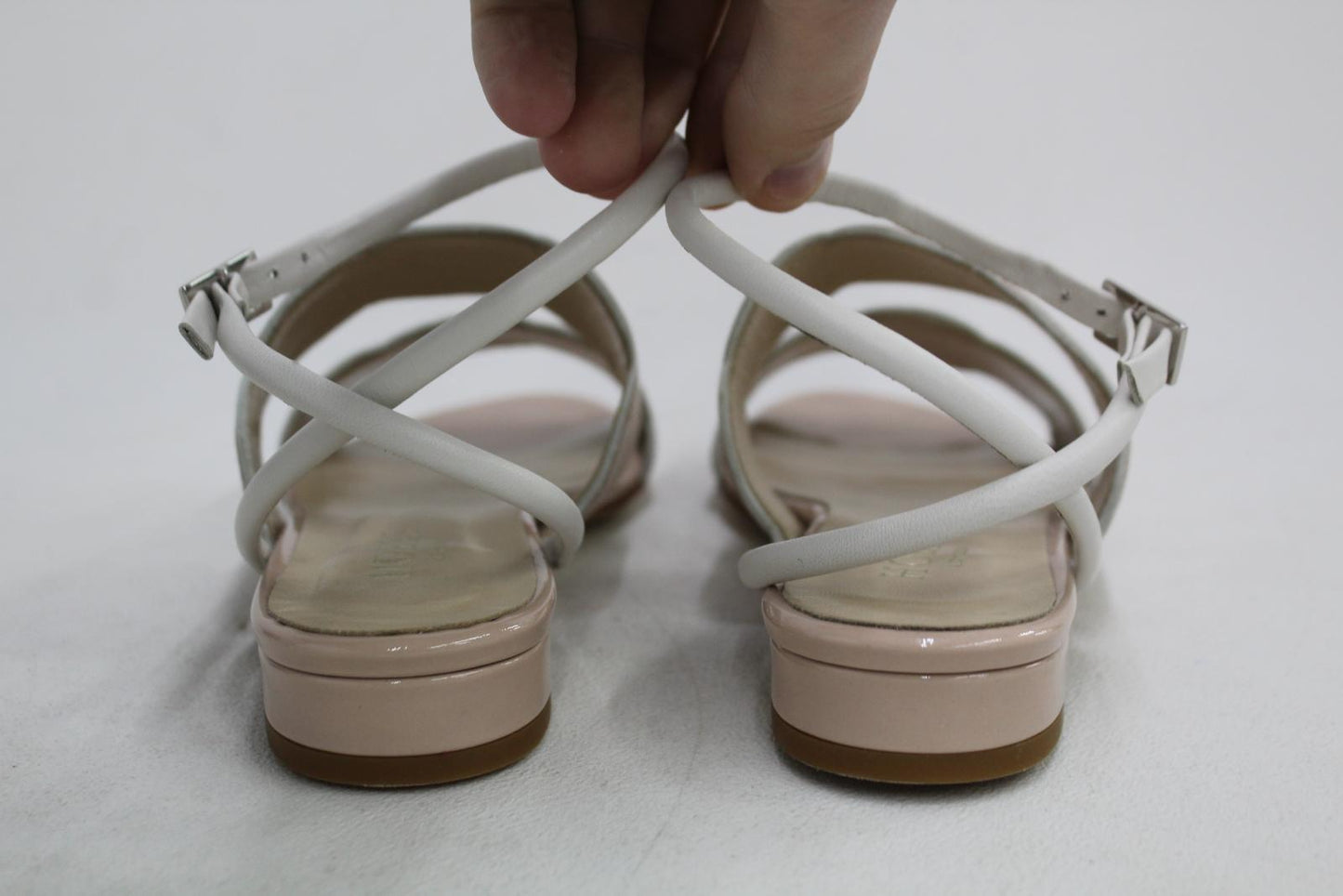HOBBS Ladies Light Nude Beige Suede Flat Katherine Scallop Sandals UK3 NEW